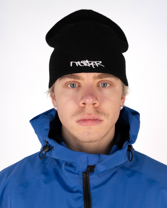 BLACK BEANIE