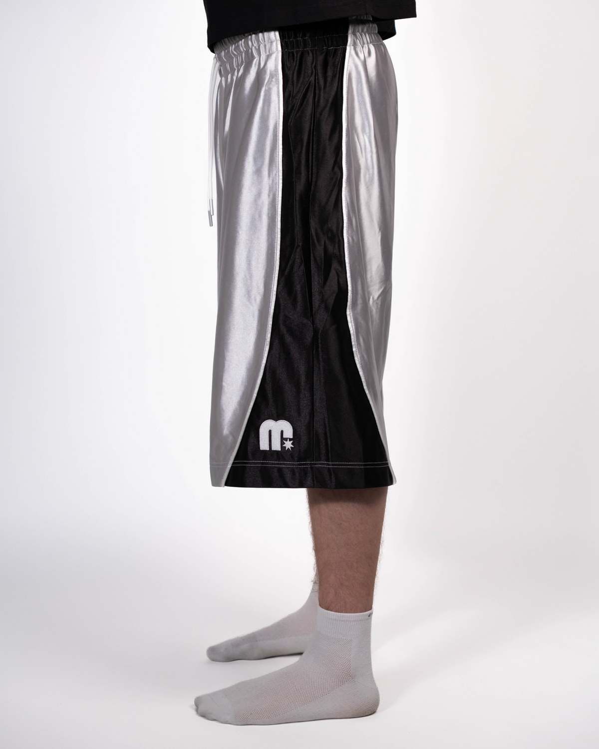 BAGGY SHORTS BLACK