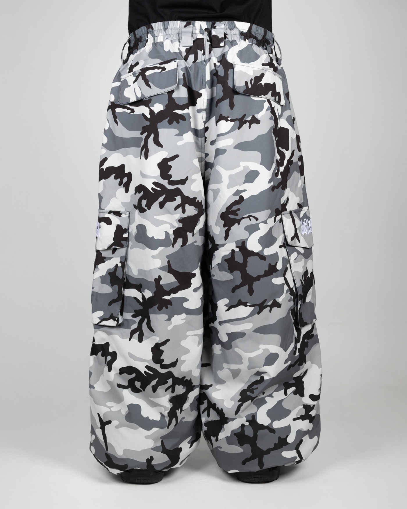 BAGGY SNOWPANTS WINTER CAMO