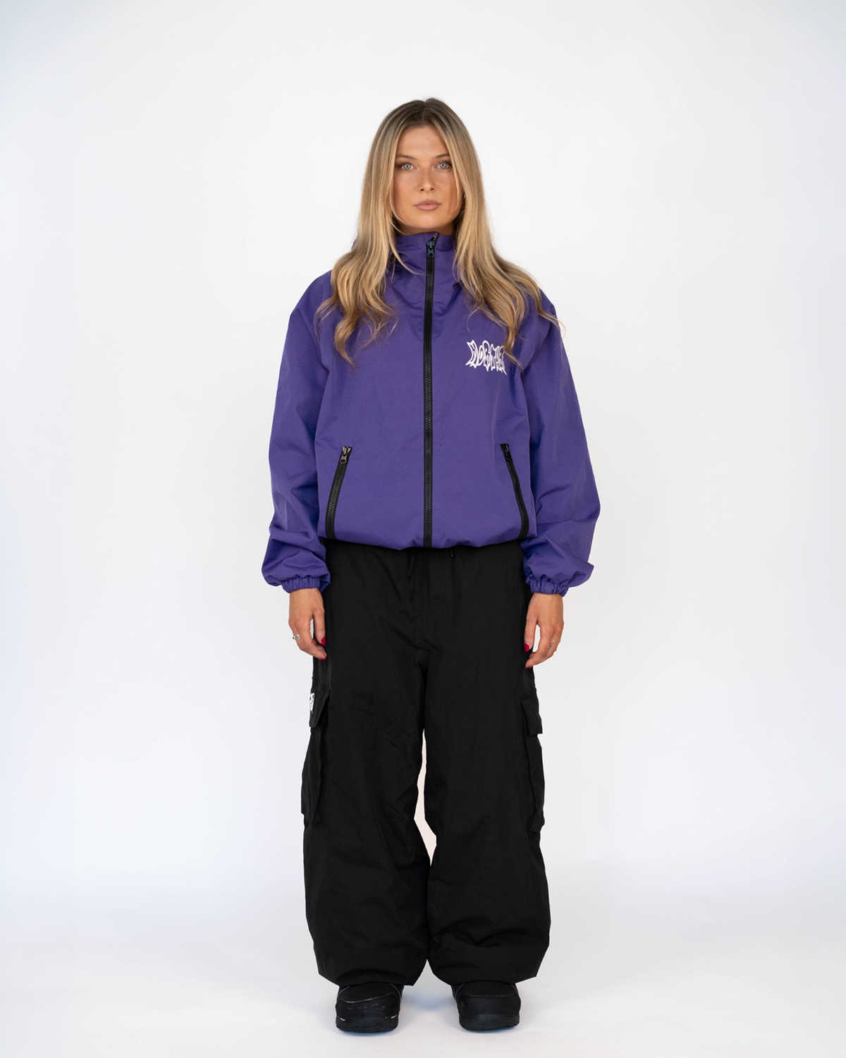 Purple snow jacket front view on a man (She's 164cm wearing size m)
